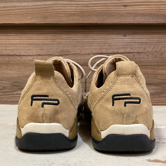 Footprints by Birkenstock Suede Sneakers - Picture 5 of 9